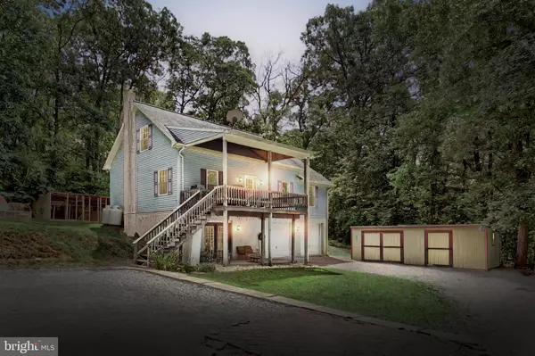 6031 MOUNTAIN RD, Dover, PA 17315