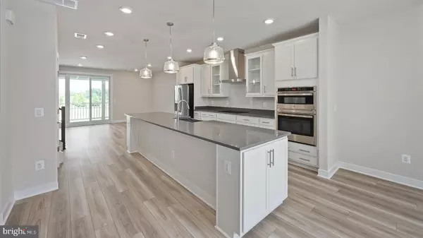 Ashburn, VA 20147,44583 STRABANE TER