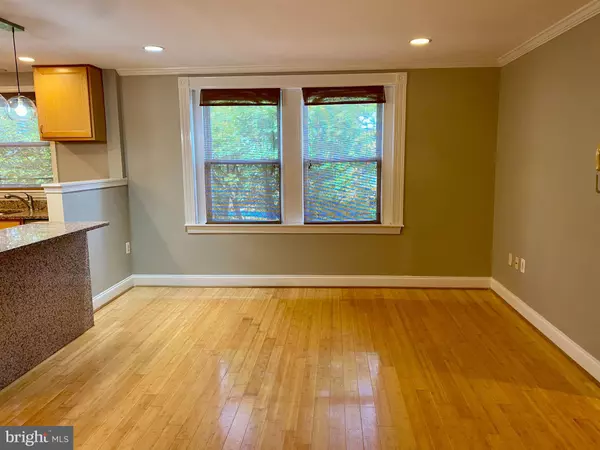 Washington, DC 20011,33 KENNEDY ST NW #302