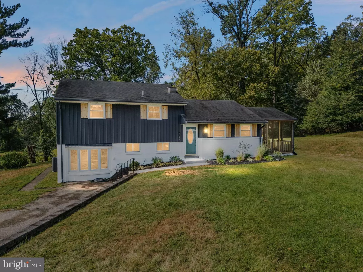 Norristown, PA 19403,2327 HILLSIDE