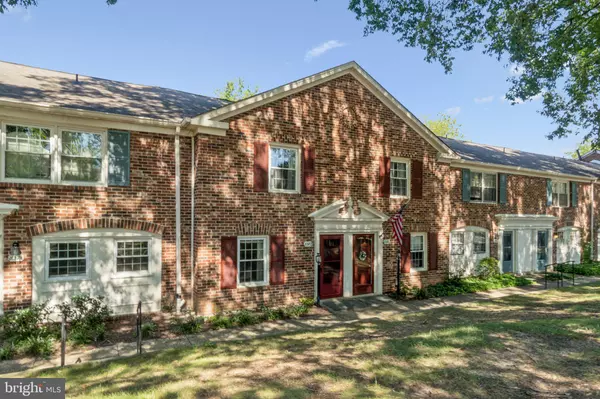 Springfield, VA 22152,8372 FORRESTER BLVD #478