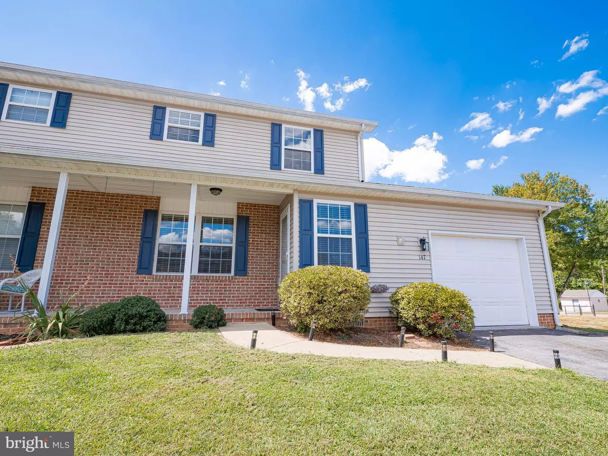 Charles Town, WV 25414,147 WESTHALL DR