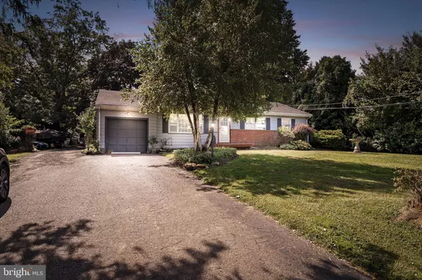 Crosswicks, NJ 08515,75 BORDENTOWN CROSSWICKS RD