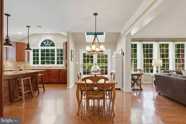 Chantilly, VA 20152,42276 MAGISTRATE CT