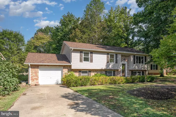 Fredericksburg, VA 22407,5813 QUEENS MILL CIR