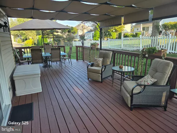 Wilmington, DE 19808,10 DAYLILLY CT