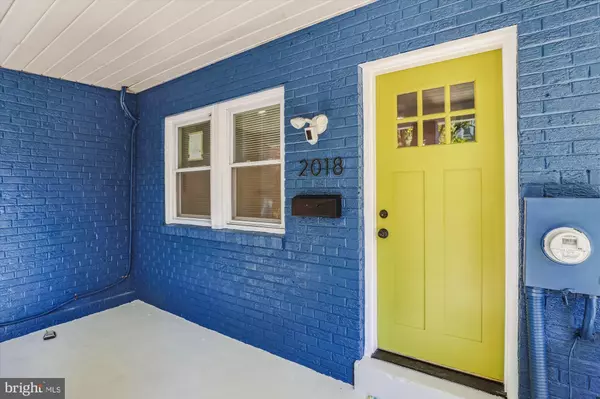 Washington, DC 20002,2018 E ST NE