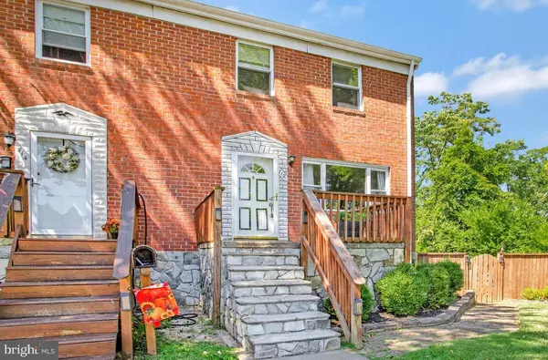 Baltimore, MD 21221,712 SEAWALL RD