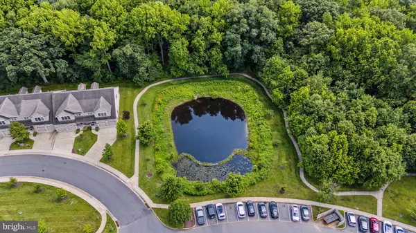 Newark, DE 19713,3000-UNIT FOUNTAINVIEW CIR #3311