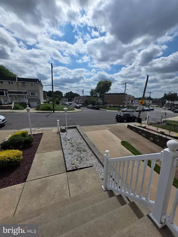 Philadelphia, PA 19154,4208 GREENMOUNT RD