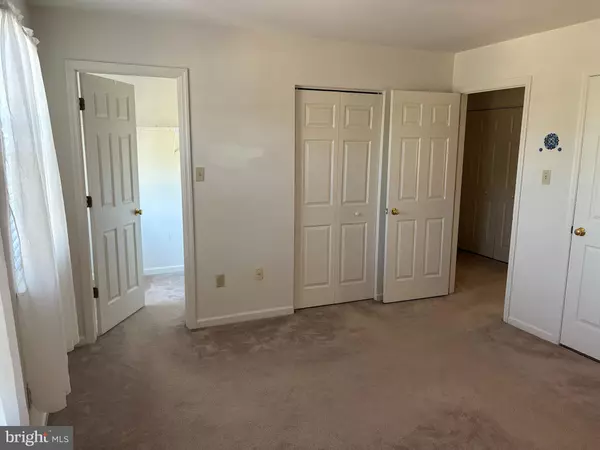 Reading, PA 19607,7 BECKET CT