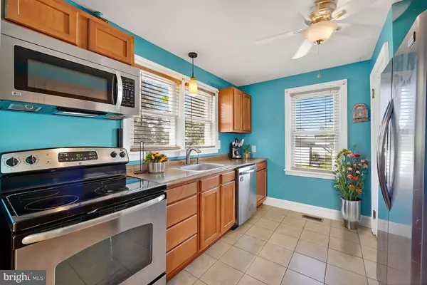 Millville, NJ 08332,6 N 10TH ST