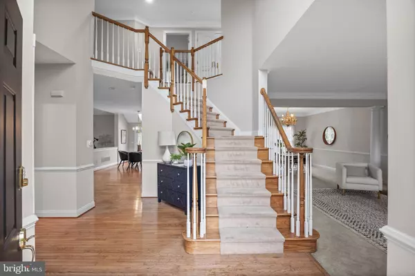 Moorestown, NJ 08057,127 OAKMONT DR