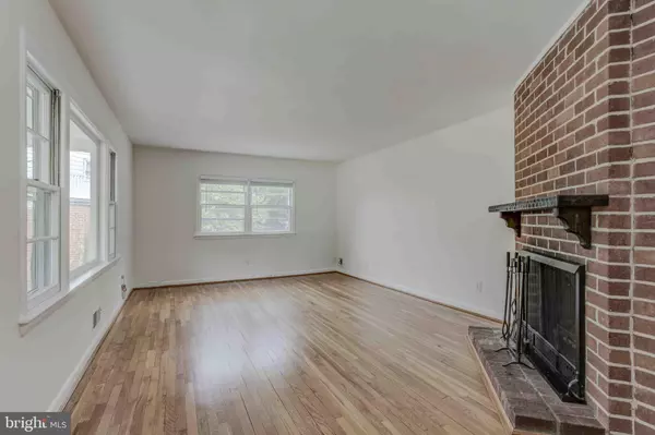 Bethesda, MD 20817,9703 STONEHAM TER