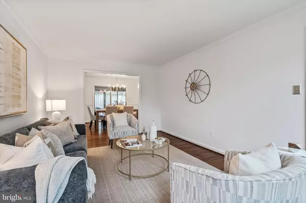 Burke, VA 22015,5307 AMBER CT