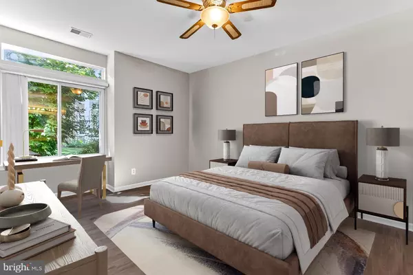 Fairfax, VA 22033,12253 FORT BUFFALO CIR #481