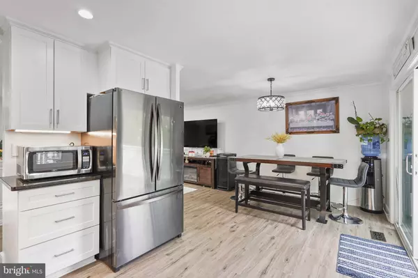 Sterling, VA 20164,102 N GARFIELD RD