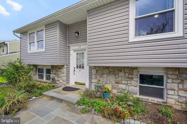 Sterling, VA 20164,102 N GARFIELD RD