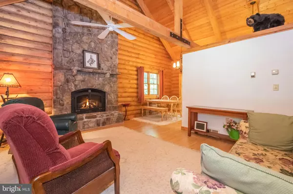 Mc Henry, MD 21541,34 SHINGLE CAMP TER