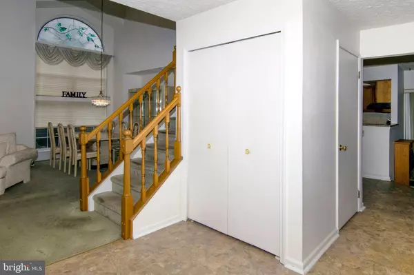 Sicklerville, NJ 08081,42 ABERDEEN DR