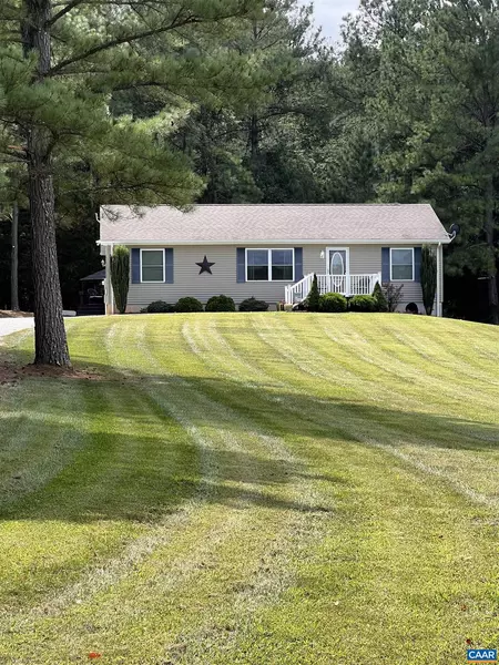 102 FAWN CT, Amherst, VA 24521