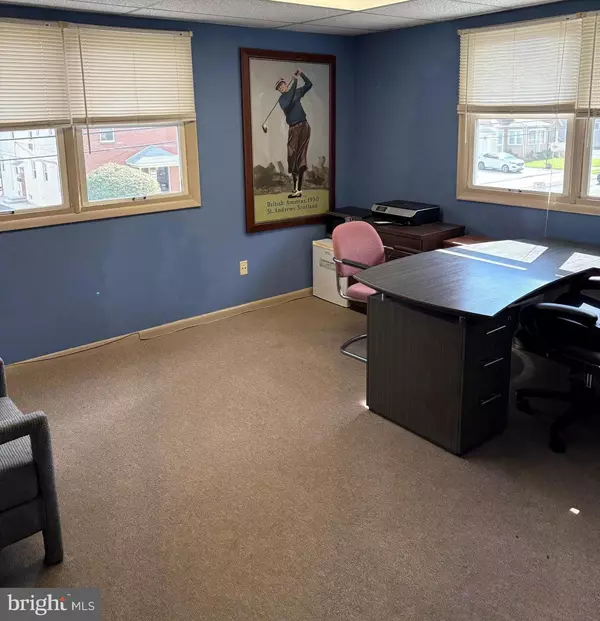 Audubon, NJ 08106,220 S WHITE HORSE PIKE #1