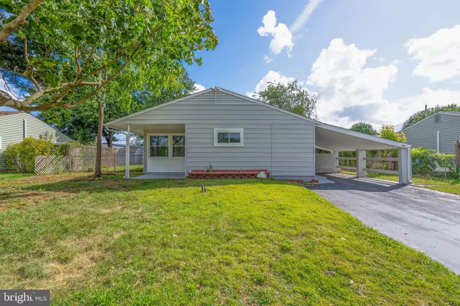 133 DOGWOOD DR, Levittown, PA 19055