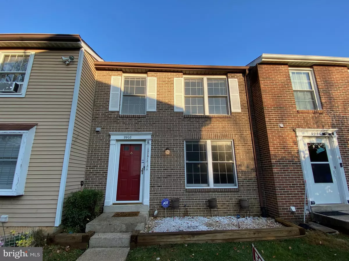 Vienna, VA 22181,9908 OAKDALE WOODS CT