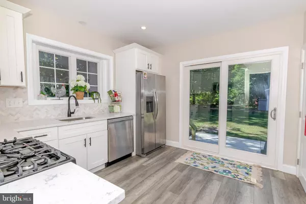 Hammonton, NJ 08037,100 N 1ST RD