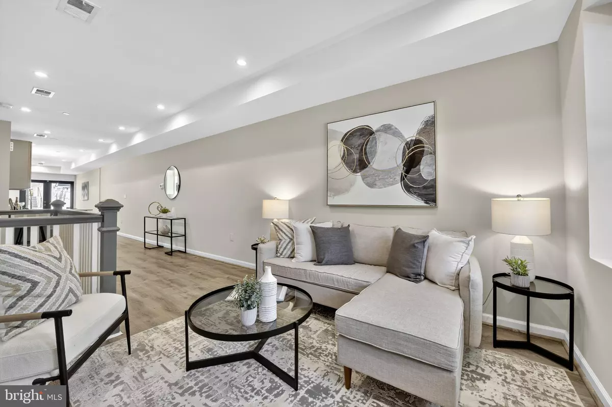 Washington, DC 20002,2016 4TH ST NE #1