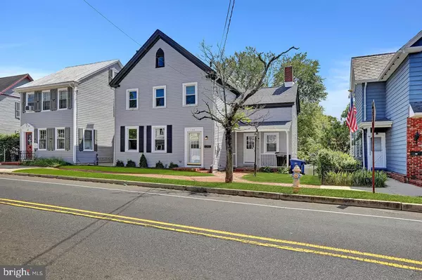 Mount Holly, NJ 08060,136 MILL ST