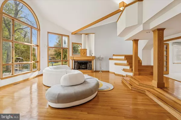 Elkins Park, PA 19027,40 CARTER LN