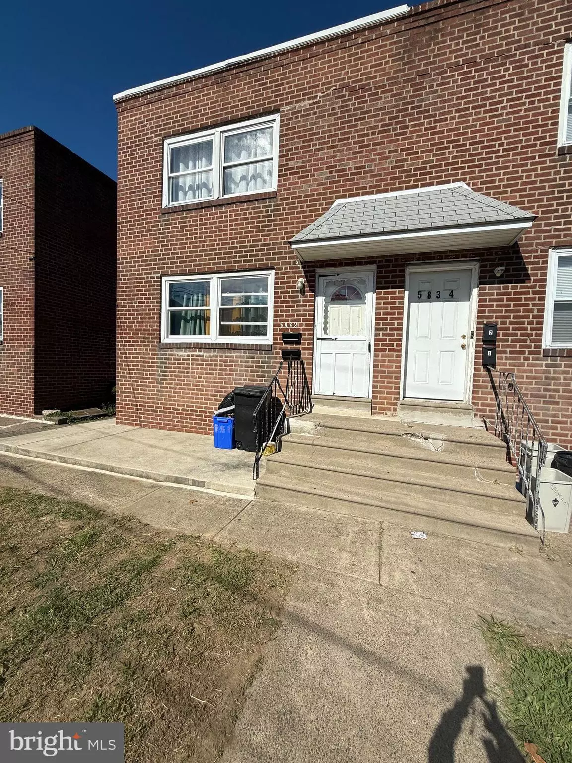 Philadelphia, PA 19120,5832 N MASCHER ST