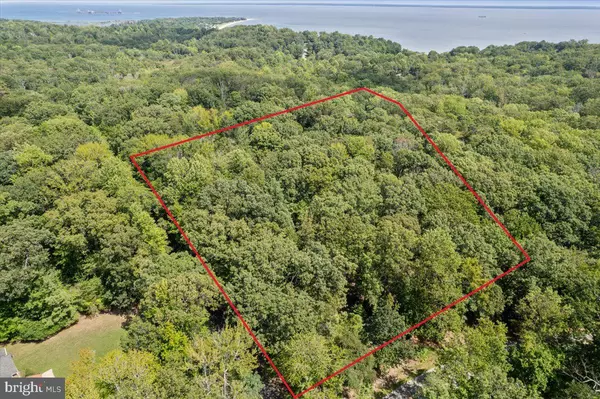 Lusby, MD 20657,11870 BLUE POINT CT