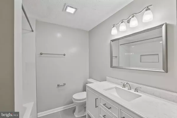 Silver Spring, MD 20904,3737 CASTLE TER #121