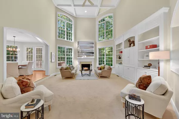 Mclean, VA 22102,1354 LEWINSVILLE MEWS CT