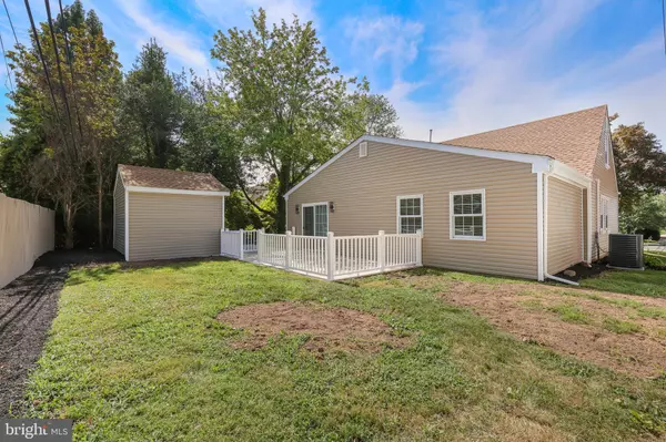 Hatboro, PA 19040,436 MANOR RD