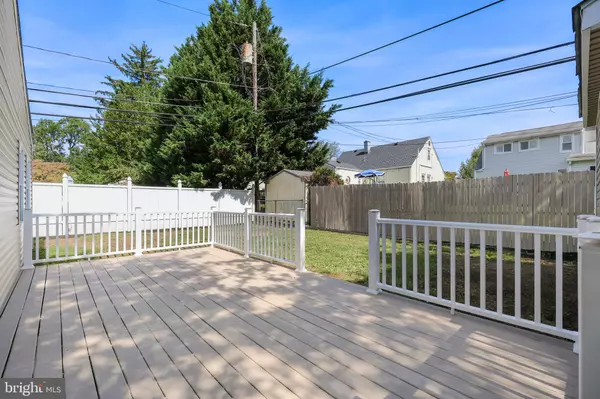 Hatboro, PA 19040,436 MANOR RD