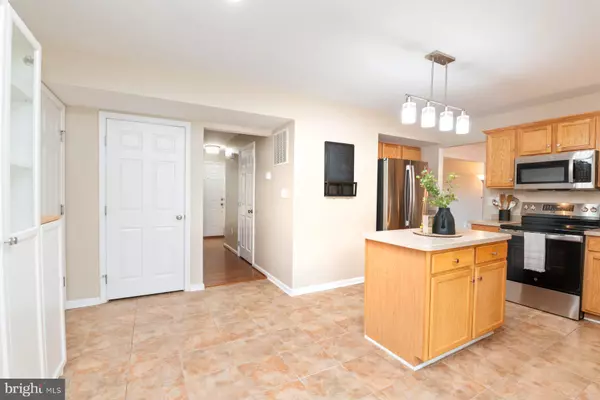 Nottingham, MD 21236,7707 HEATHERS LN