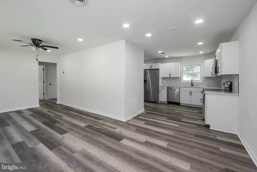 1 CONGRESS PL, Dover, DE 19901