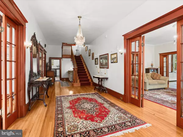 Catonsville, MD 21228,6100 FREDERICK RD