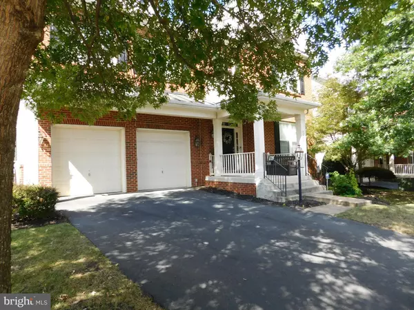 Brambleton, VA 20148,42628 EMPEROR DR