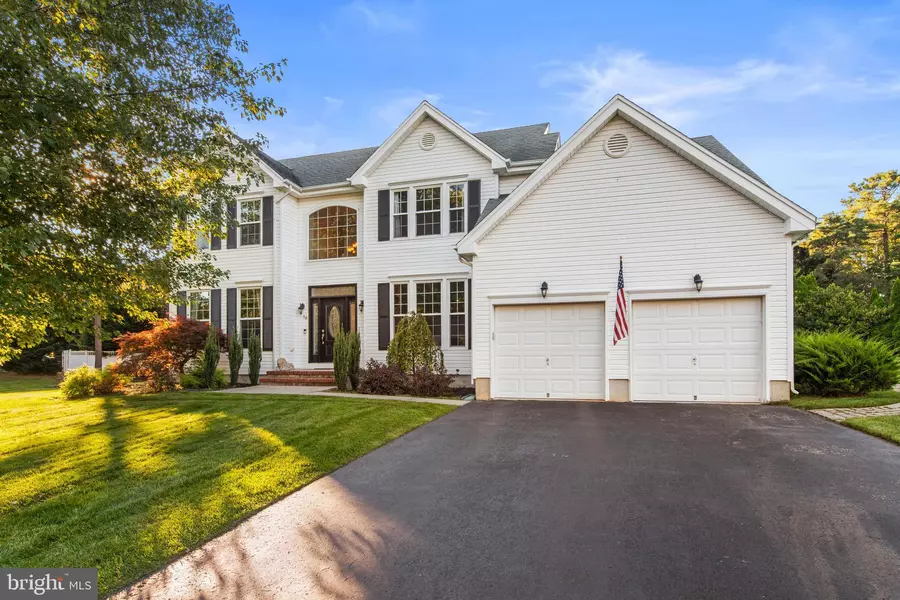 16 NELSON DR, Barnegat, NJ 08005