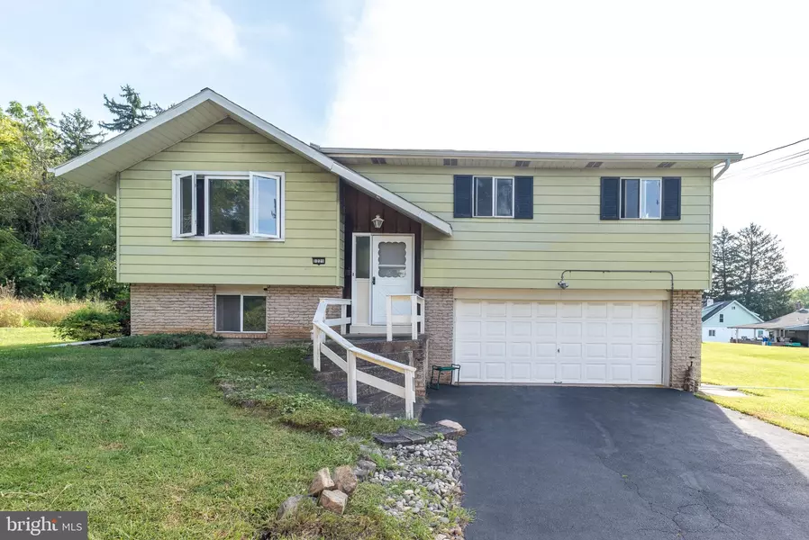 1221 BYFIELD ST, Allentown, PA 18103