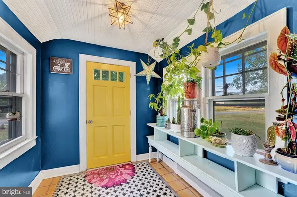 Cranbury, NJ 08512,254 FRIENDSHIP RD