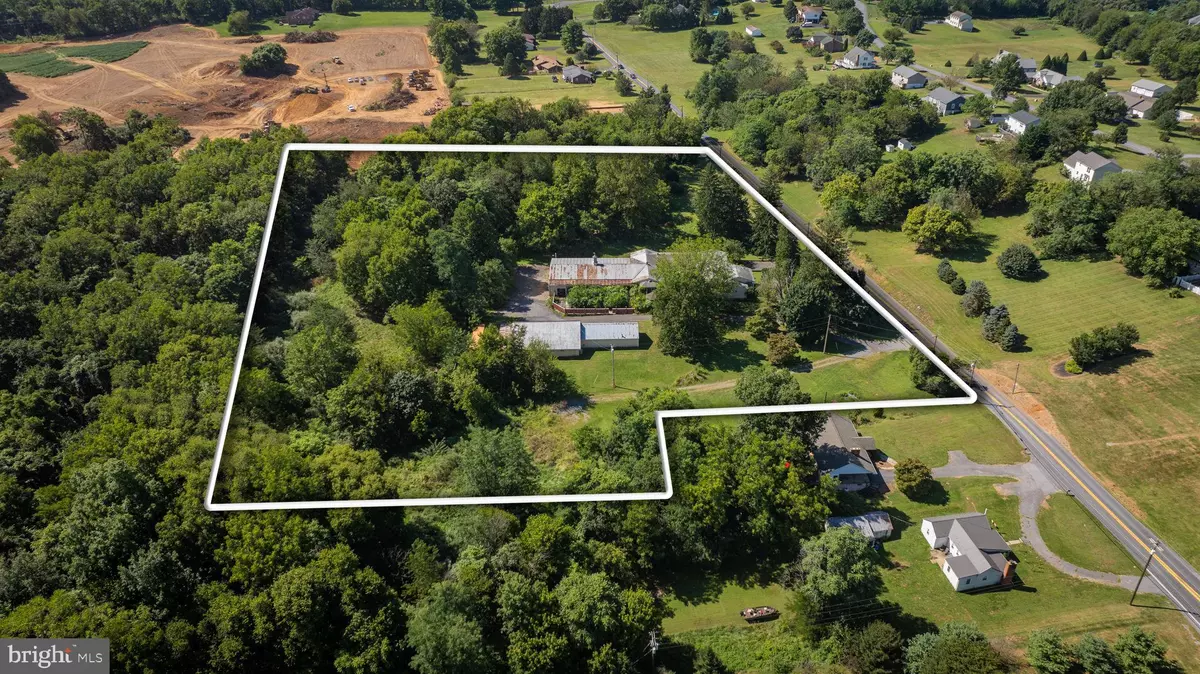 Martinsburg, WV 25403,2148 DELMAR ORCHARD RD