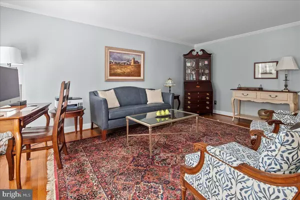 Herndon, VA 20171,12458 WENDELL HOLMES RD