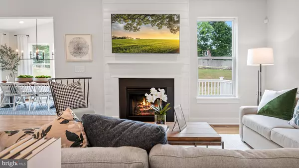 Middletown, DE 19709,457 CROWNLEAF DR