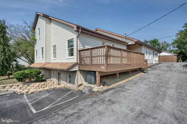 Enola, PA 17025,305 W SHADY LN