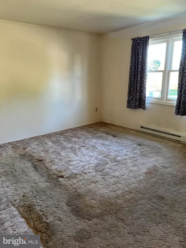 Dillsburg, PA 17019,104 FURMAN RD